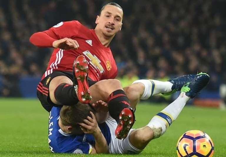 ibrahimovic-cropped_kjp0pvac3l221vqry02a9iajz