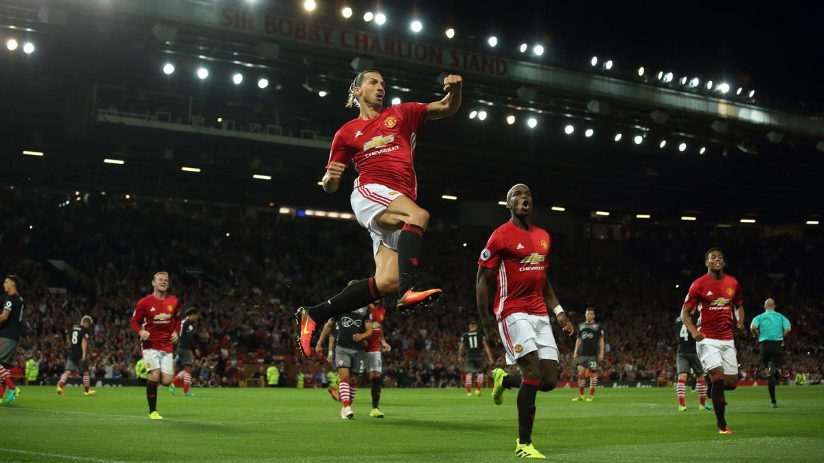 Ibrahimovic-derby-1