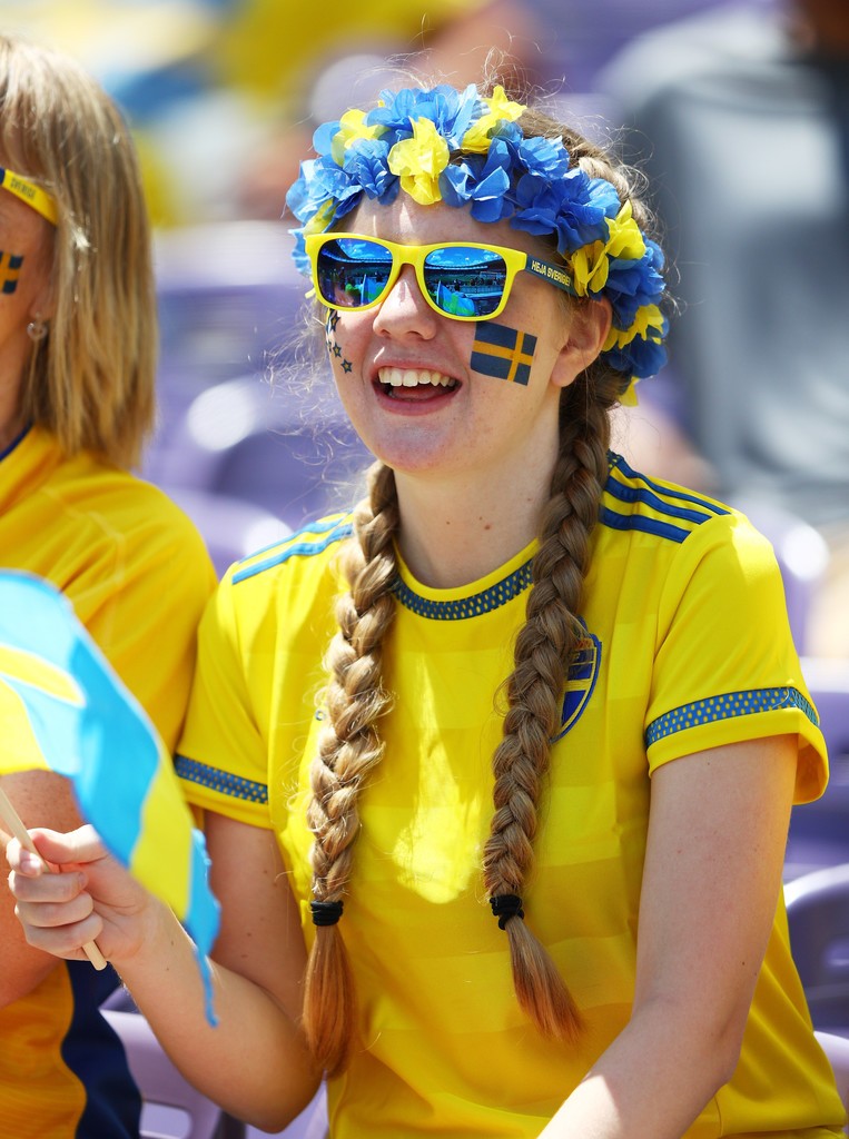 Italy+v+Sweden+Group+E+UE