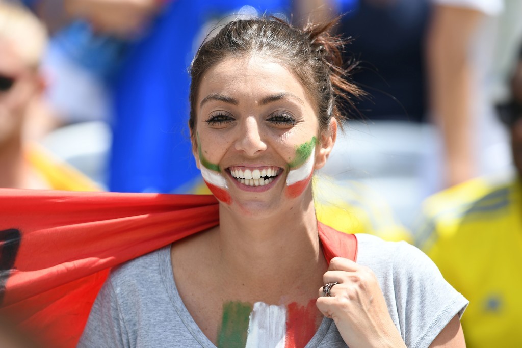 Italy+v+Sweden+Group+E+UE