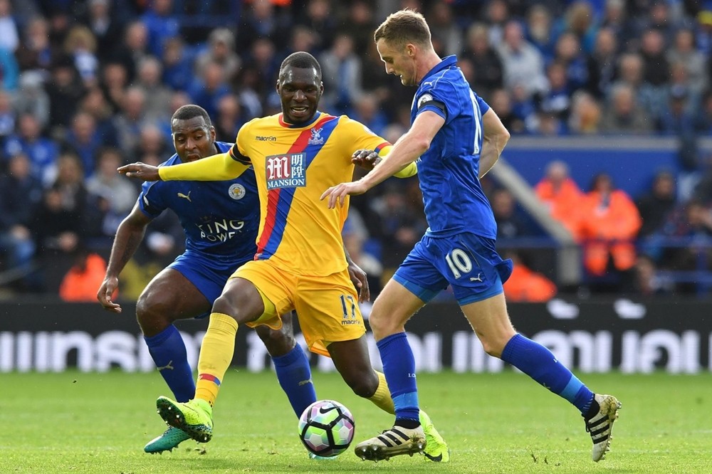 Leicester-3-1-Crystal-2