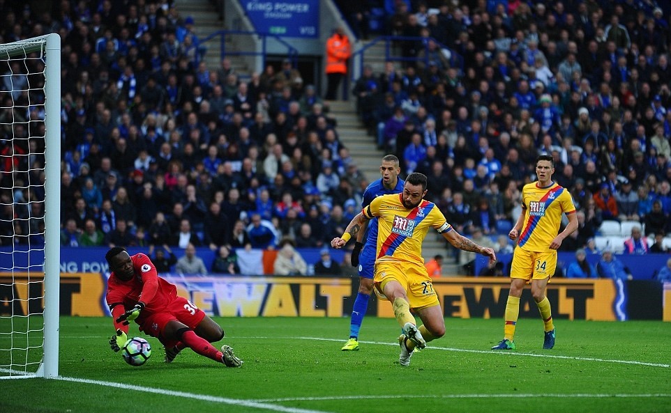 Leicester-3-1-Crystal-5
