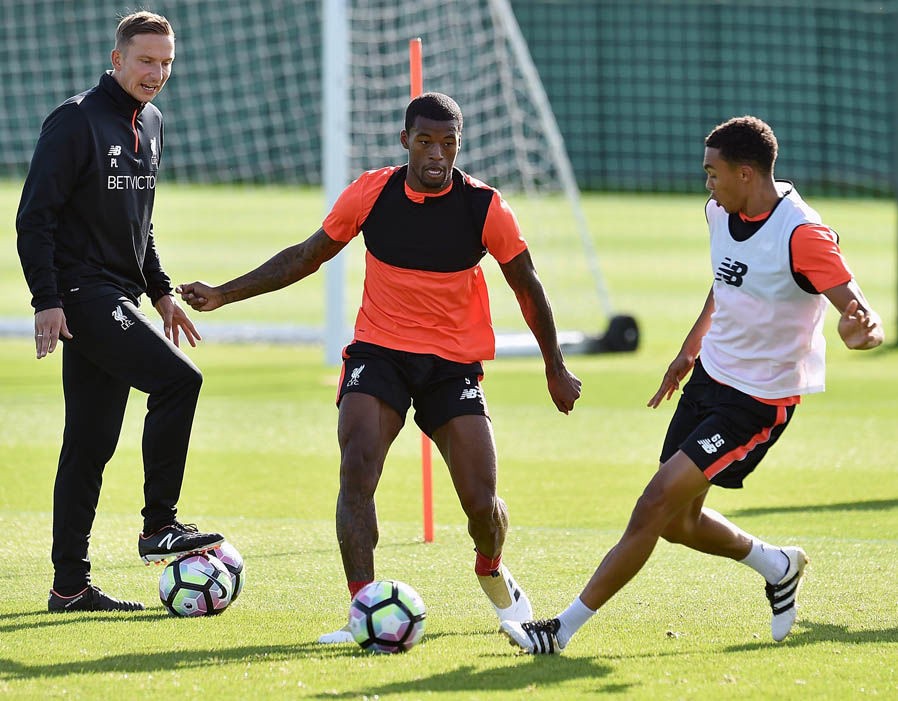 liverpool-training-10