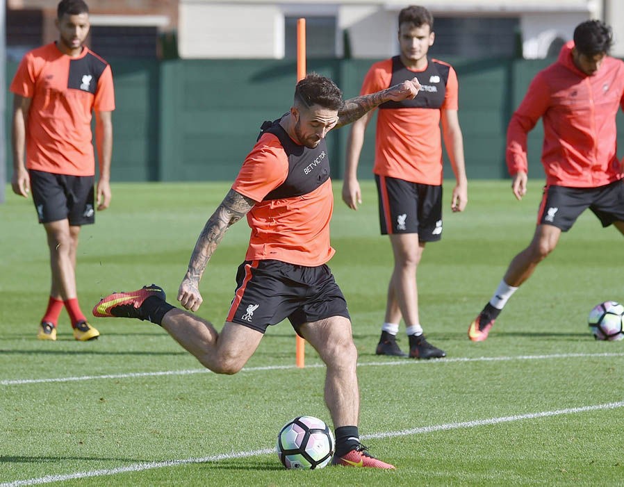 liverpool-training-5