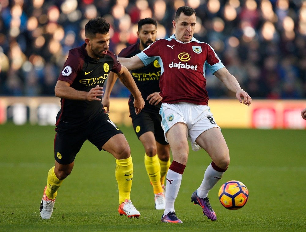 Man-City-2-1-Burnley-1