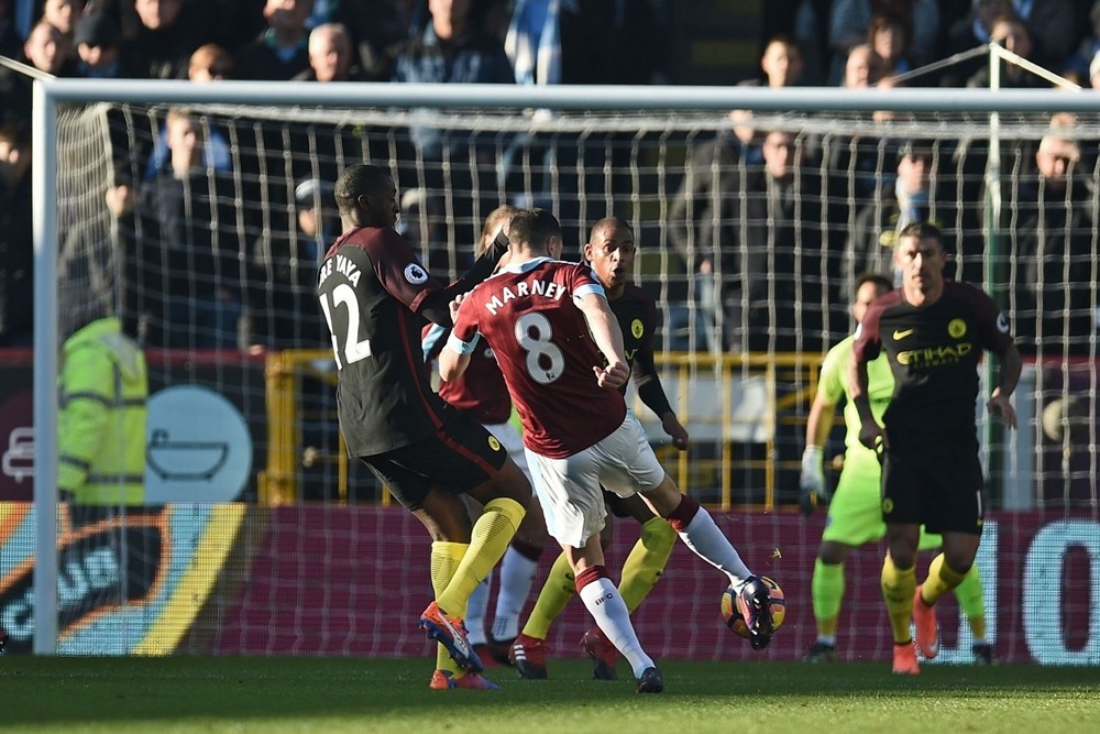 Man-City-2-1-Burnley-2