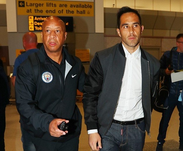 man-city-ve-manchester-1
