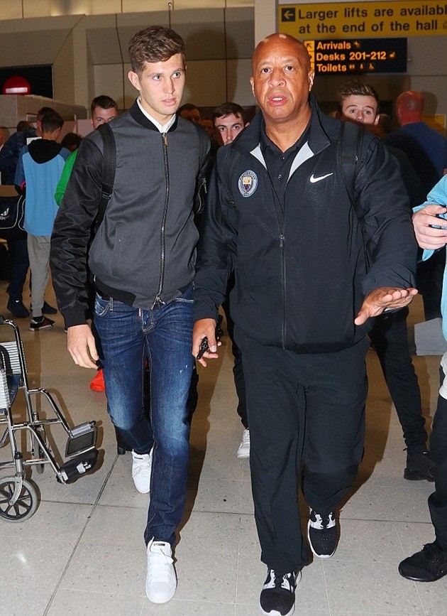 man-city-ve-manchester-5