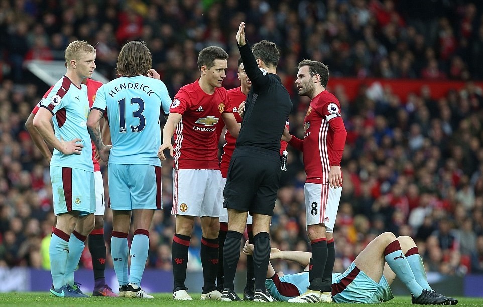 Man-United-0-0-Burnley-10
