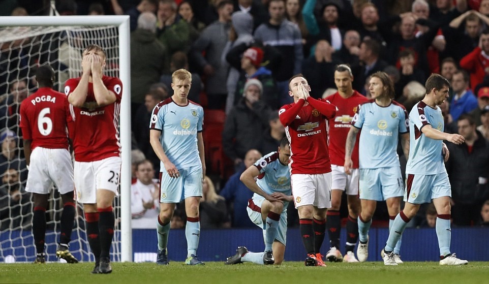 Man-United-0-0-Burnley-13
