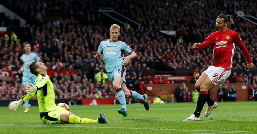 Man-United-0-0-Burnley-2