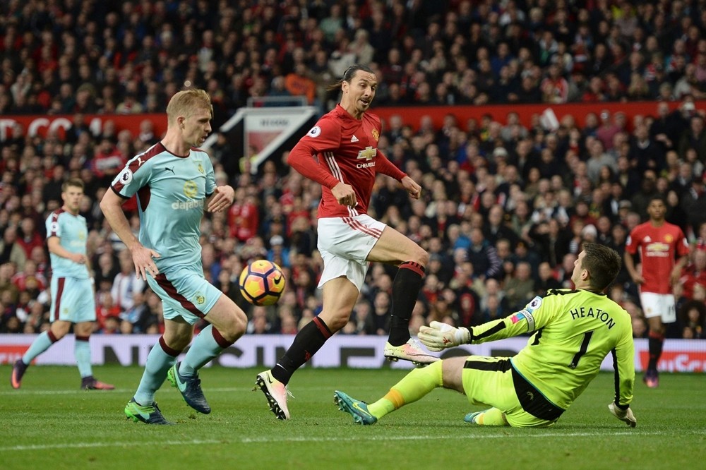 Man-United-0-0-Burnley-3