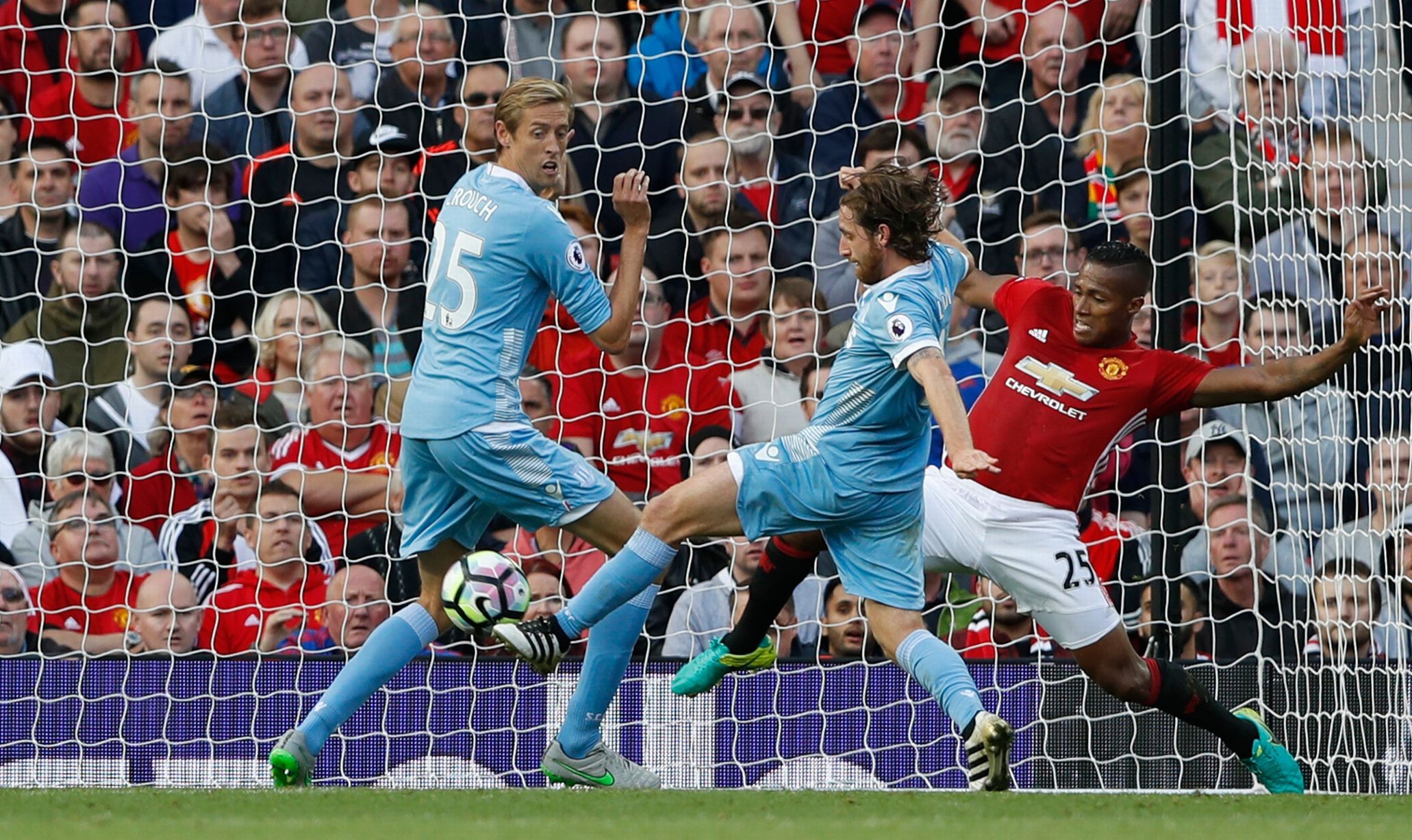man-united-vs-stoke-15