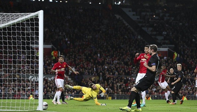 man-united-vs-zorya-27