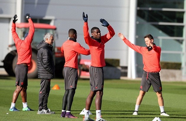 man-utd-tap-luyen-8