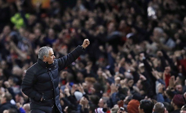man-utd-vs-fernebahce-12