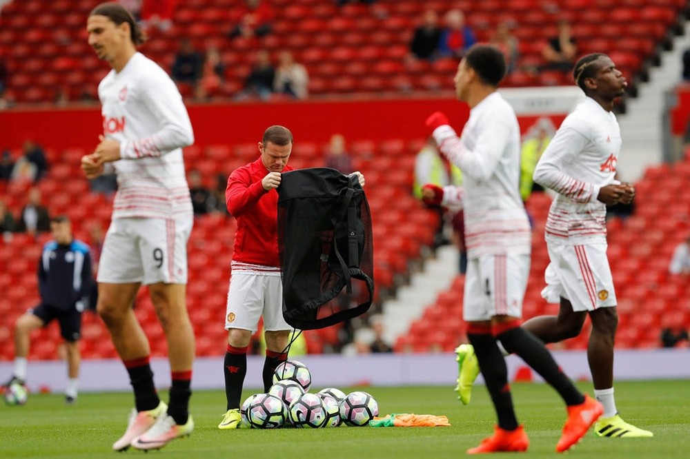 Manchester-United-4-1-Lei