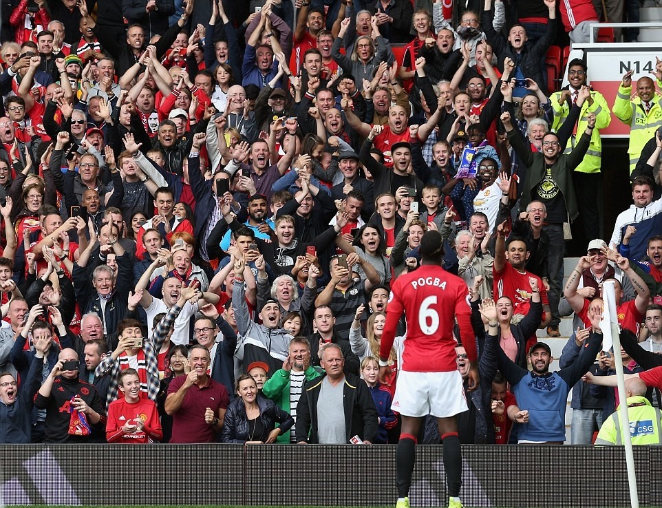 Manchester-United-4-1-Lei