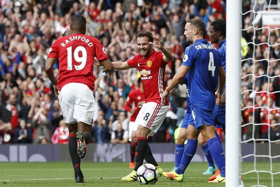 Manchester-United-4-1-Lei