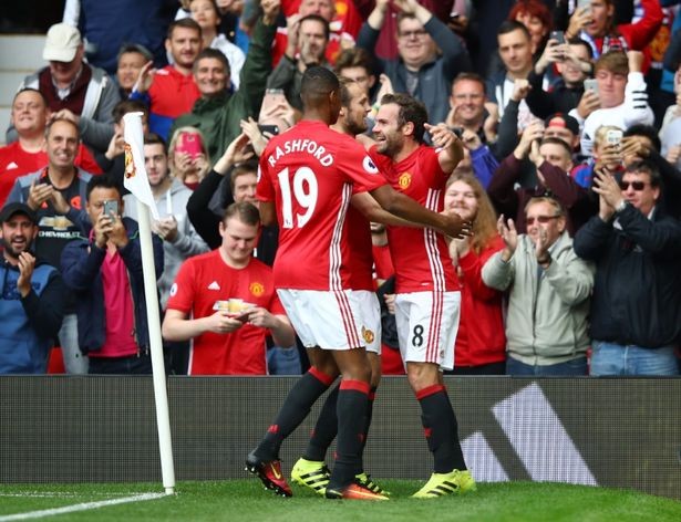 Manchester-United-v-Leicester-City-Premier-League (1)