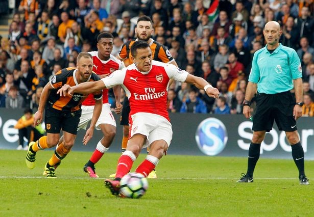MARCH17-Hull-City-v-Arsenal-Premier-League-KCOM-Stadium