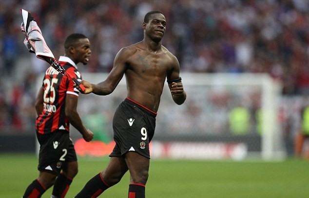 mario-balotelli-liague-1-1945