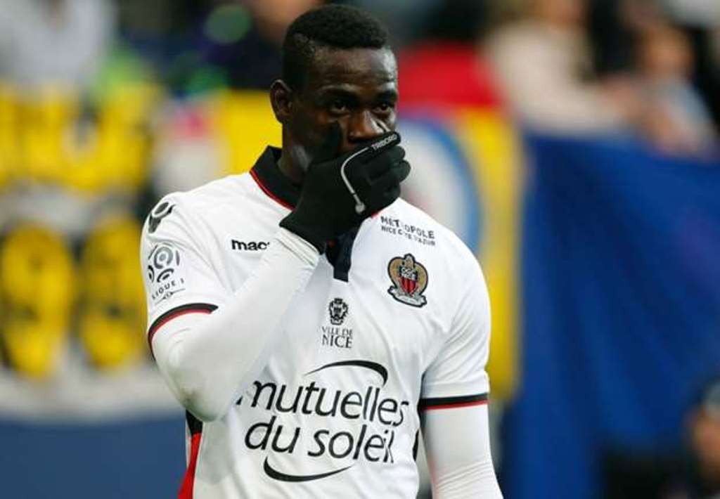 mario-balotelli-nice_1jwwir12ii21h1f034btnjowuv