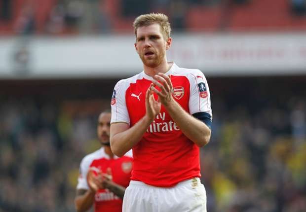 mertesacker_o35tualp21891rwqg1q9yyfym