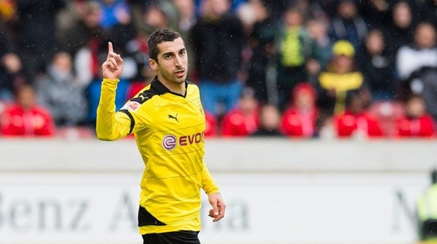 Theo The Sun, Mkhitaryan ưa thích Arsenal hơn Chelsea. Ảnh: Internet.