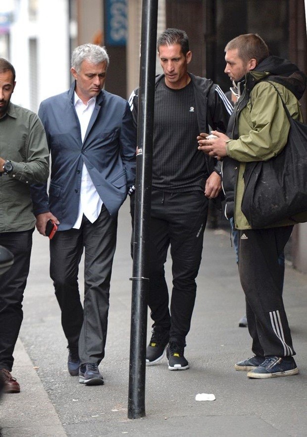 mou2