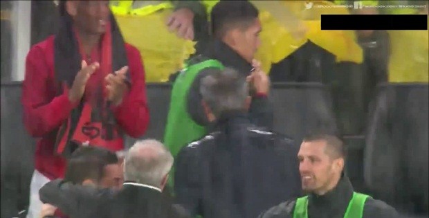 mou2