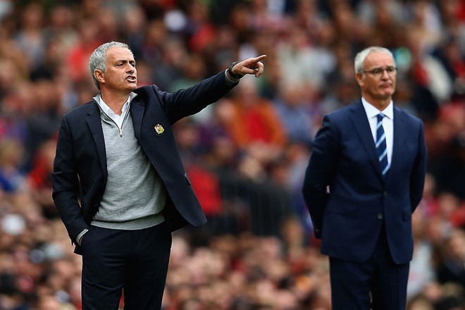 Mourinho-lot-mat-na-1