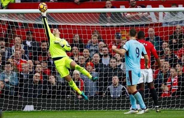 Mourinho-MU-4