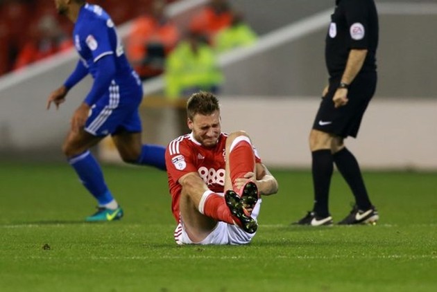 Nicklas-Bendtner-tho-binh