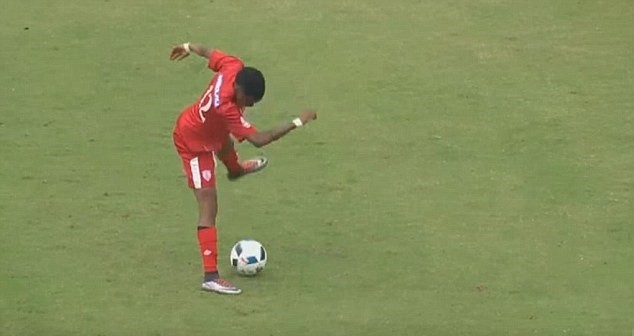 Paul-Pogba-DAB-5