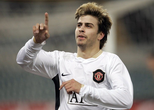 Pique thời còn chơi cho Man Utd. Ảnh: Internet.