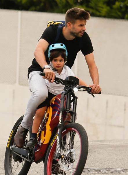 Pique-Milan-1