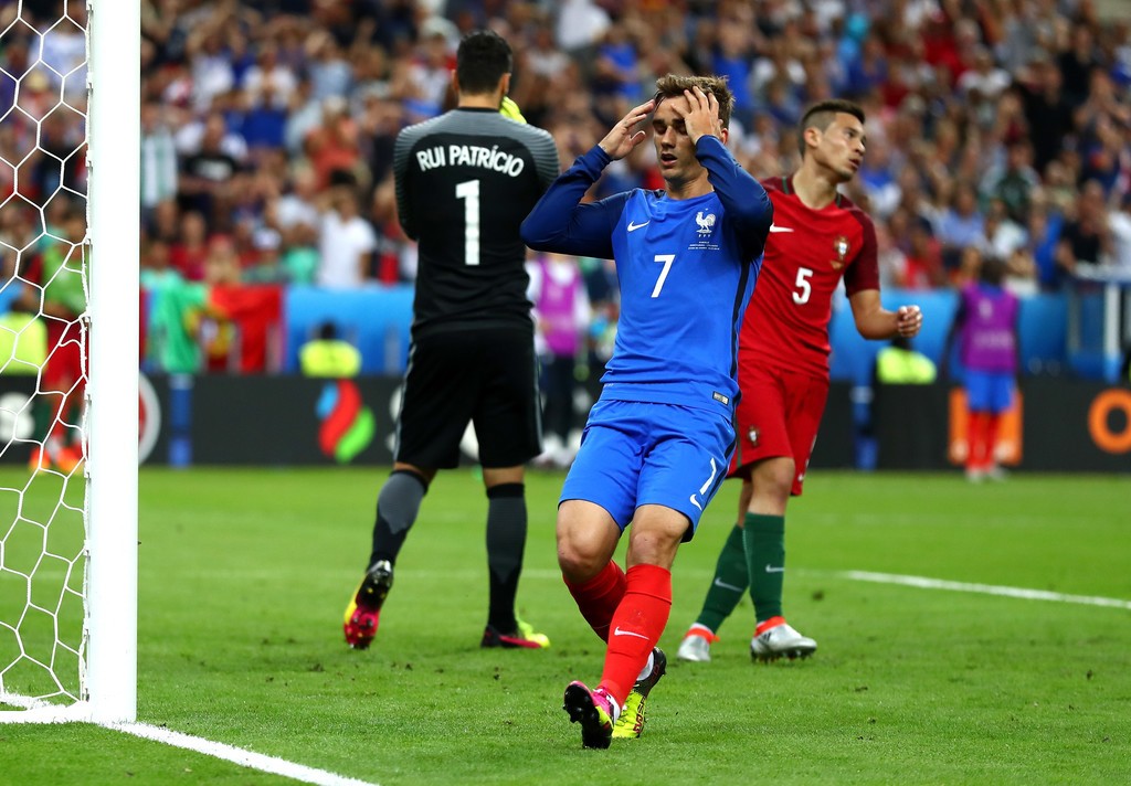 Portugal+v+France+Final+U