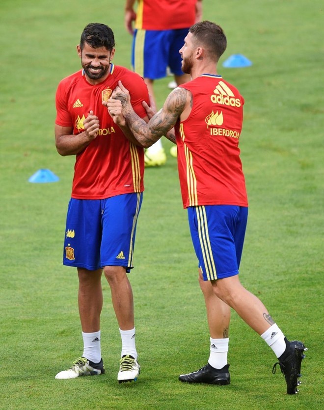 Ramos-son-giay