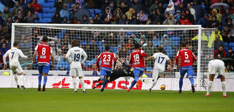 Real-2-1-Gijon-1