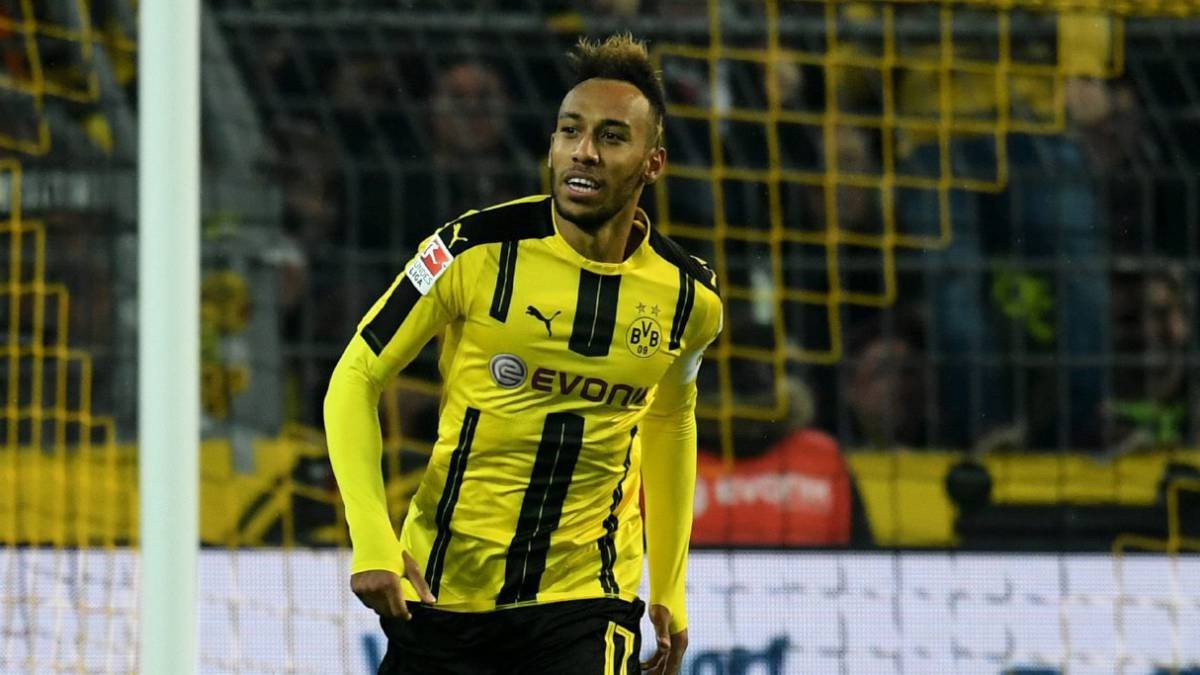 real-madrid-duoc-bat-den-xanh-mua-aubameyang-1