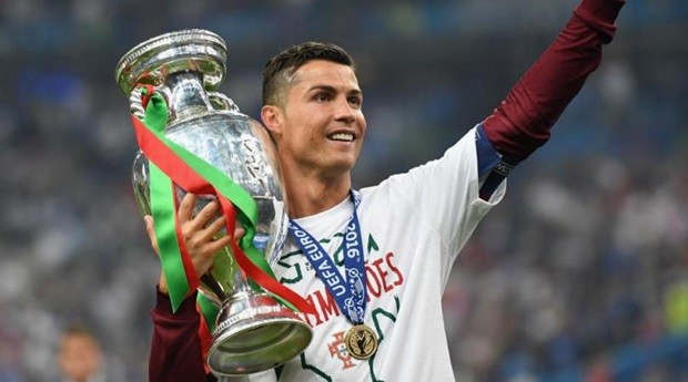 ronaldo-cropped_1nr5soefynn321c15lo52uy5cq
