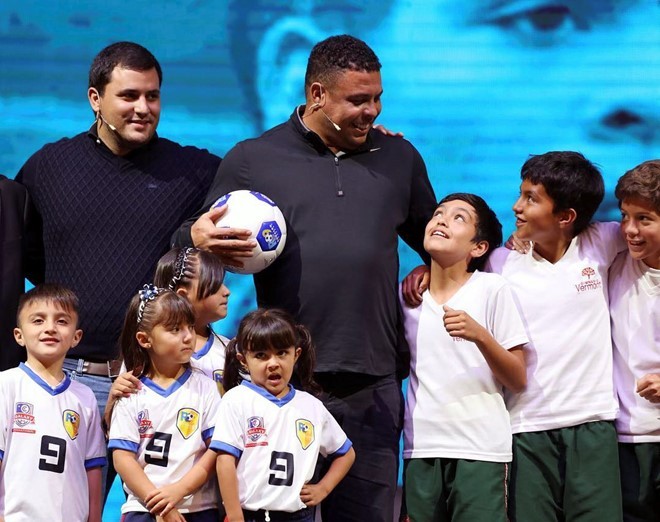 Ronaldo-gia-dinh-9