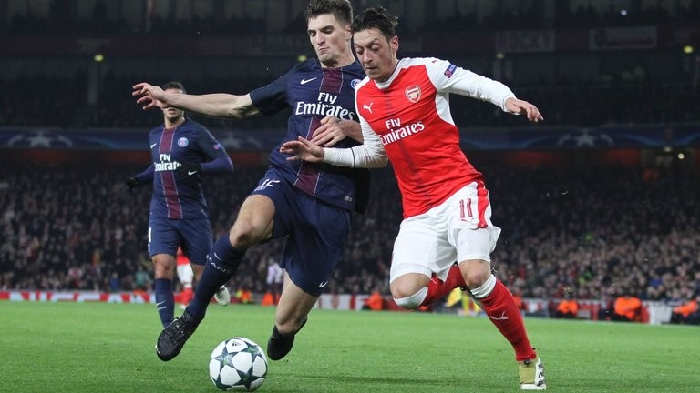 skysports-mesut-ozil-arse