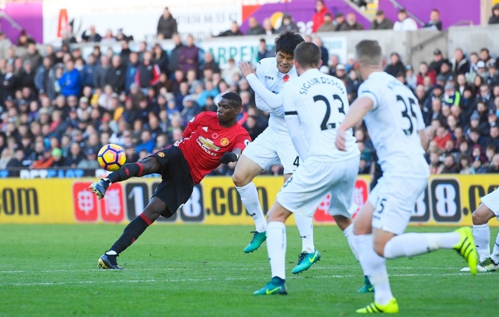 Swansea-3-1-Man-United-3