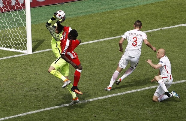 SwitzerlandPoland3