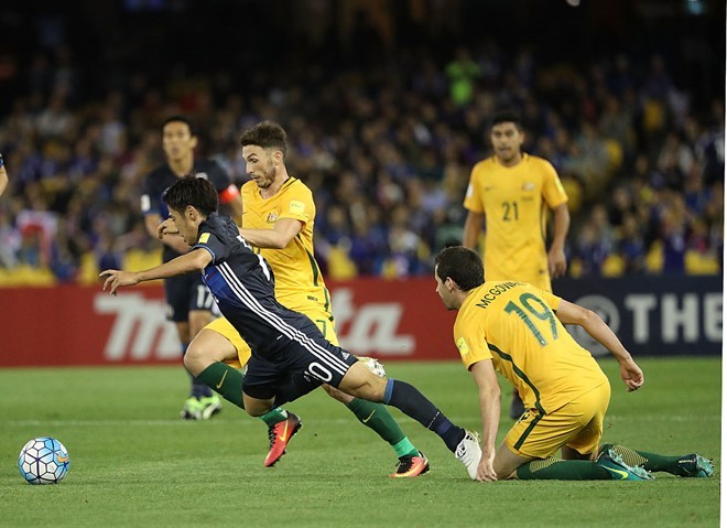Tim-Cahill-Uc-Nhat-Ban-1