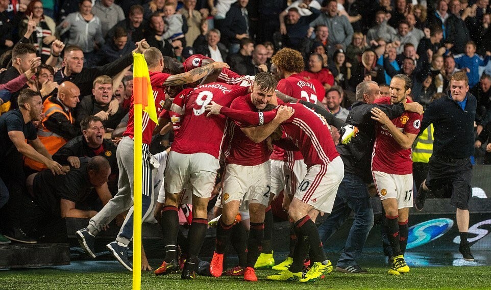 Trafford-MU-3