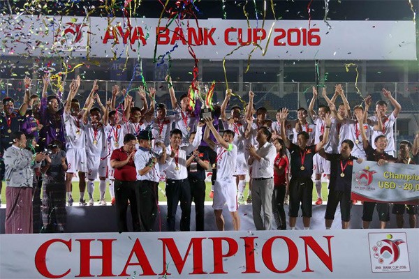 Phút ăn mừng của tuyển Việt Nam không có bóng dáng của bộ ba 