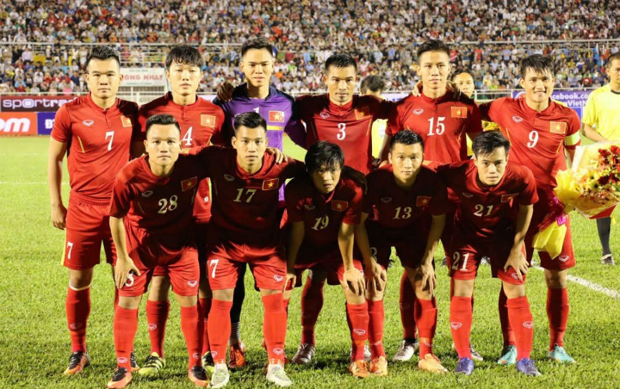 Tuyen-Viet-Nam-Cong-Vinh-